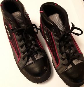 dgel broomball shoes